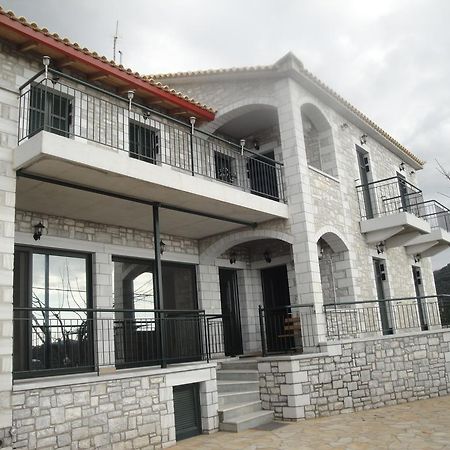 Papadeas Villas Megali Mantineia Exterior photo